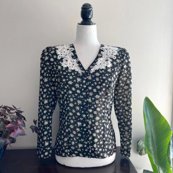 90s Jeremy Scott Buttoned Whimsigoth Floral Blouse - Picture 5 of 7